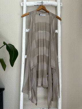 Jennifer Lopez Sheer Taupe Knit Draped Sleeveless Top